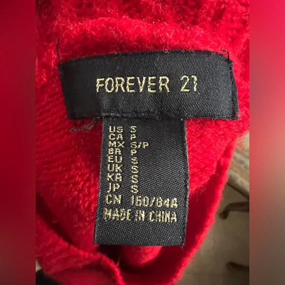 Forever 21 sweater - Picture 5 of 5